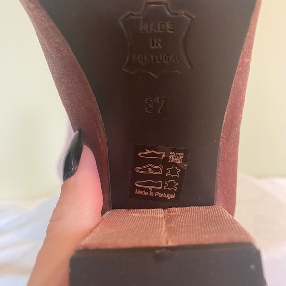 NWT Free People Velvet Cecile Ankle Boots - Picture 5 of 6